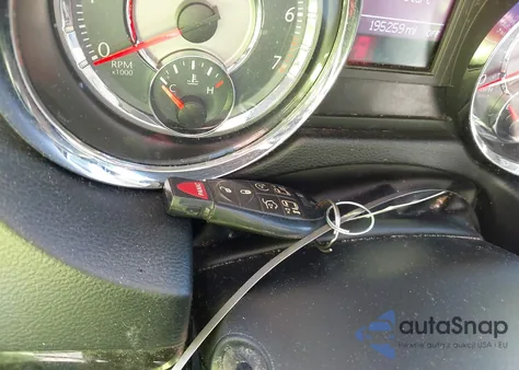 2013 Chrysler Town & Country Touring-L из США, поврежденный, VIN 2C4RC1CG5DR797211